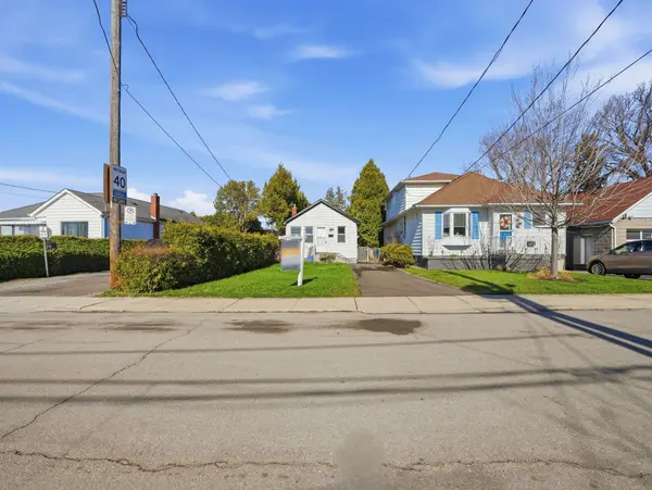 86 Adair AVE S, Hamilton, ON L8K 3S5