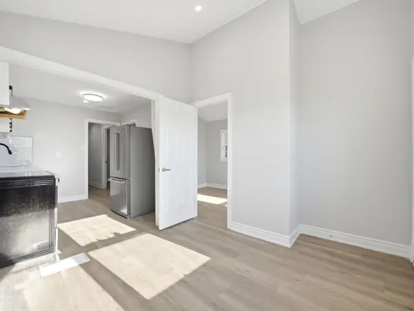 86 Adair AVE S, Hamilton, ON L8K 3S5