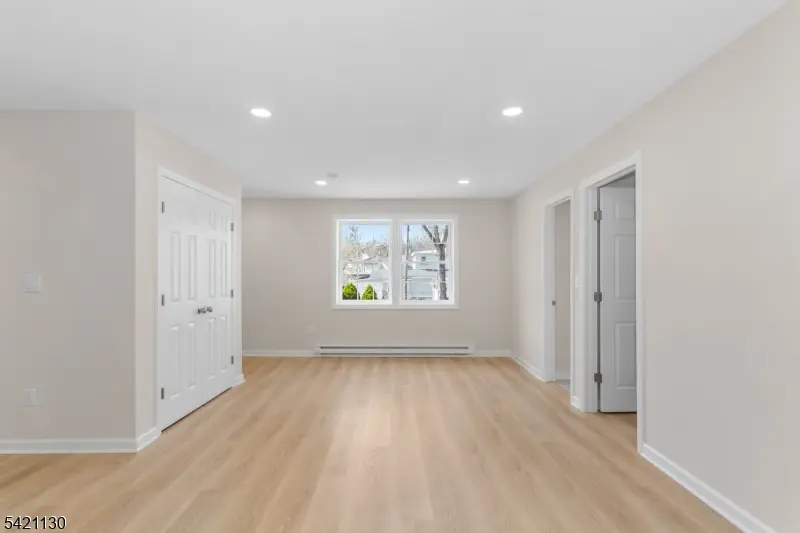 127 Main St #2A, Bloomingdale Boro, NJ 07403