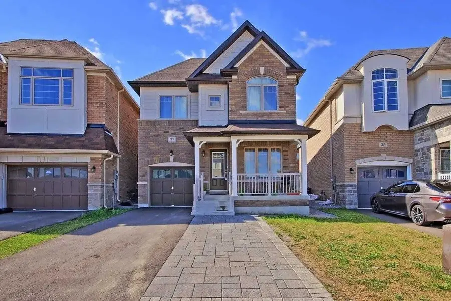 37 Kavanagh AVE, East Gwillimbury, ON L9N 0P6