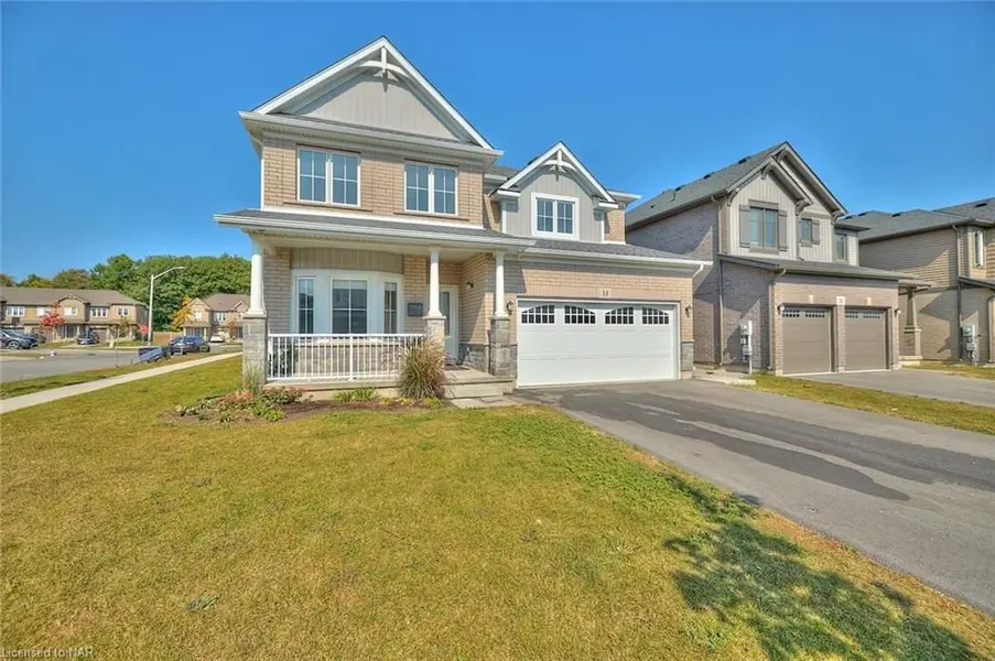 14 Overholt DR, Thorold, ON L0S 1K0