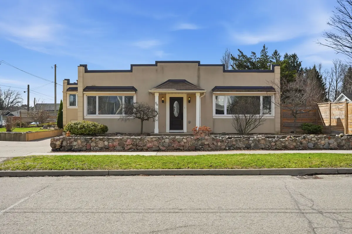 56 King ST, Halton Hills, ON L7G 2G4