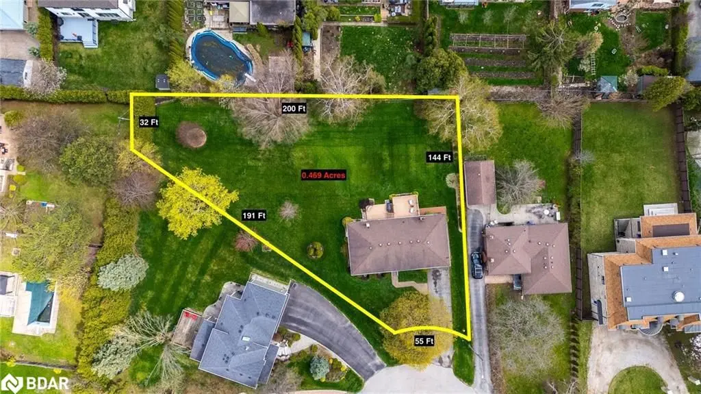 2030 Vickery DR, Oakville, ON L6L 2J1