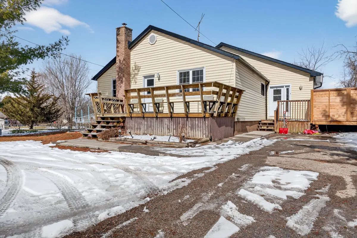 2928 HISCOCKS RD, Front Of Leeds & Seeleys Bay, ON K7G 2V4