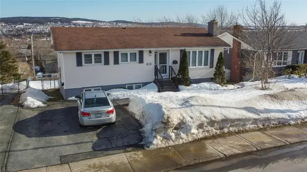 131 Canada Drive, St. John's, NL A1E2M7