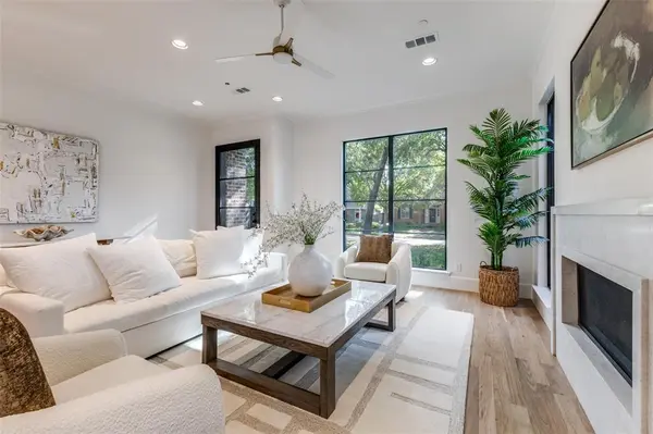 4434 GLENWICK Lane, University Park, TX 75205