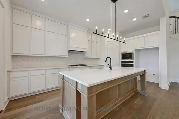 932 Shady Oaks Drive, Rockwall, TX 75087