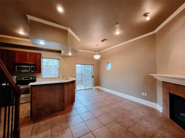 1819 N Fitzhugh Avenue #C, Dallas, TX 75204