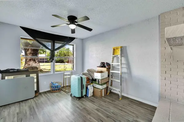 4904 Rollingwood Court, Garland, TX 75043