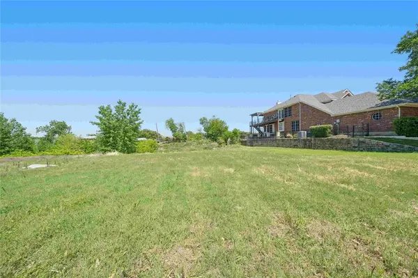 3800 Monterrey Circle, The Colony, TX 75056