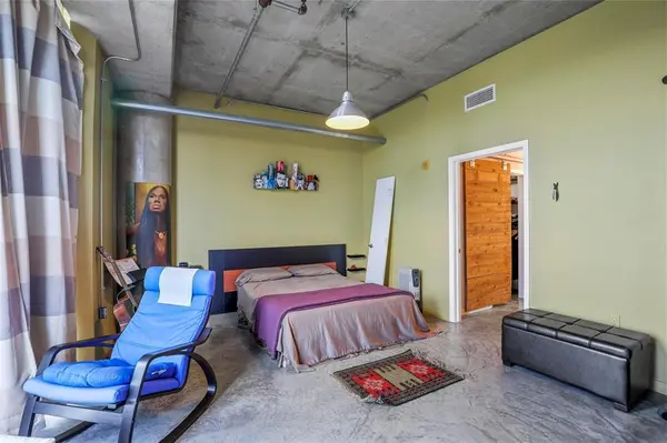 1001 Belleview Street #308, Dallas, TX 75215