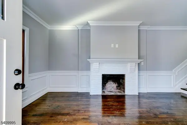 281 Altamont Pl, Somerville Boro, NJ 08876