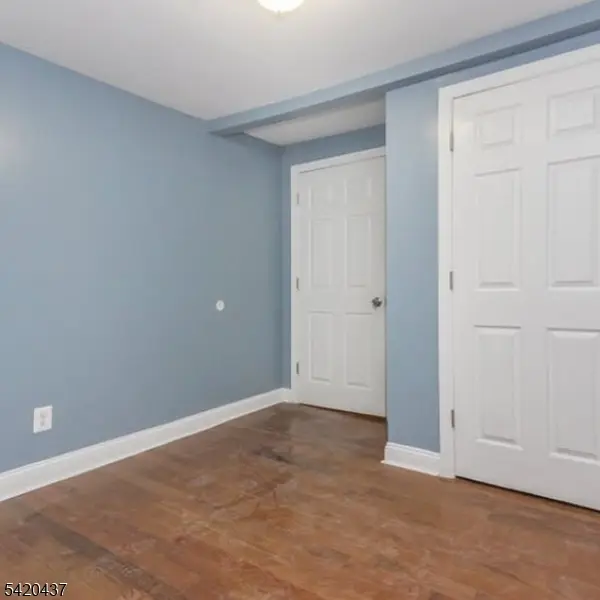 106 S 13Th St, Newark City, NJ 07107