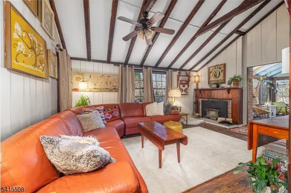 3 Hillspring Rd, Sparta Twp., NJ 07871