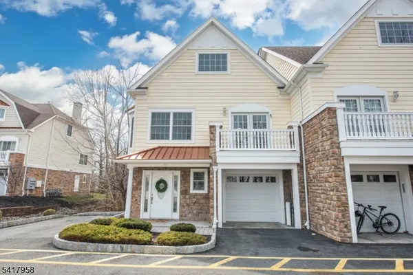 21 Riverbend Ct, New Providence Boro, NJ 07974