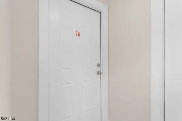 127 Main St #2A, Bloomingdale Boro, NJ 07403