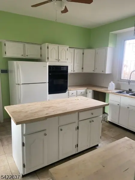 725 Elizabeth Ave, Newark City, NJ 07112