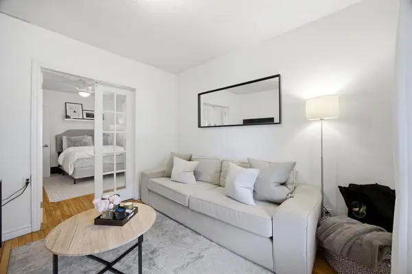 51 Perth AVE, Toronto C01, ON M6R 2C1