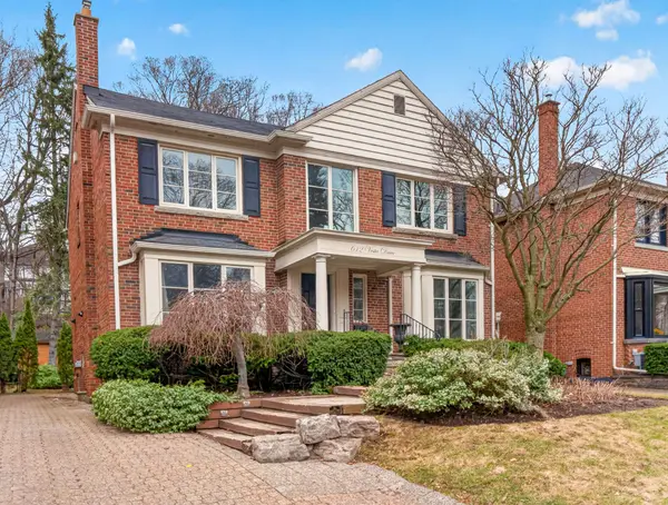 612 Vesta DR, Toronto C04, ON M5N 1H9