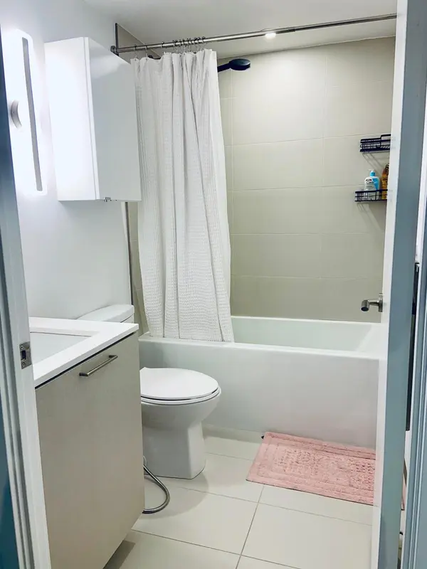 19 Western Battery RD #905, Toronto C01, ON M6K 3S4