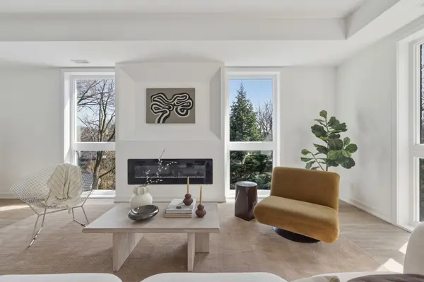 35 Birchcliff AVE #21, Toronto E06, ON M1N 0C1