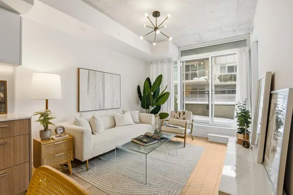 45 Baseball PL #507, Toronto E01, ON M4M 0H1