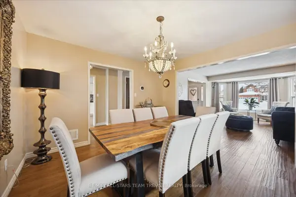 22 Chartwell CRES, Georgina, ON L4P 3N8