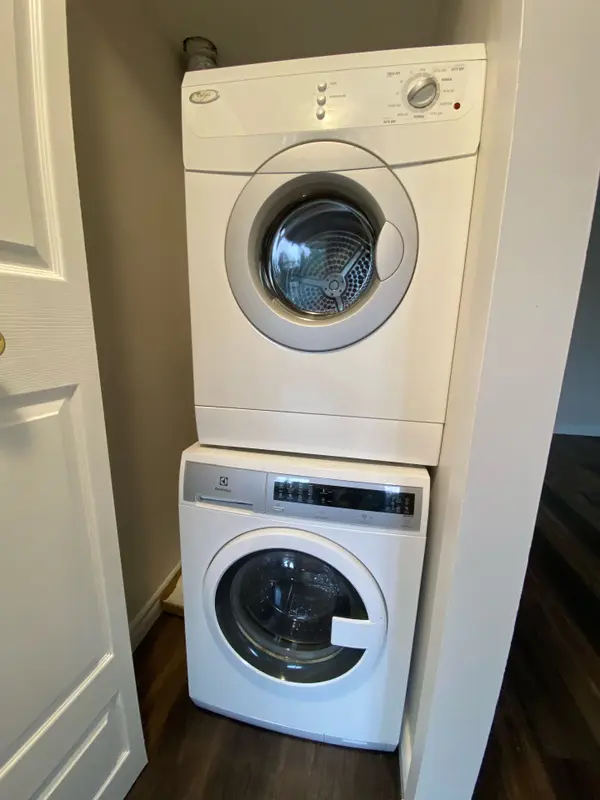 2100 JOHN ST #215, Markham, ON L3T 7S6