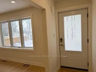 130 Simcoe RD #Main, Bradford West Gwillimbury, ON L3Z 1Y2