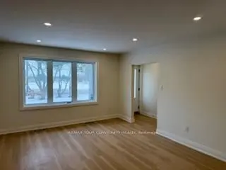 130 Simcoe RD #Main, Bradford West Gwillimbury, ON L3Z 1Y2