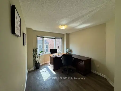 492 Traviss DR, Newmarket, ON L3Y 7K5