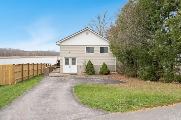 122 Mitchells Beach RD, Tay, ON L0K 2A0