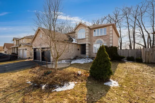 63 Northview CRES, Barrie, ON L4N 9T5