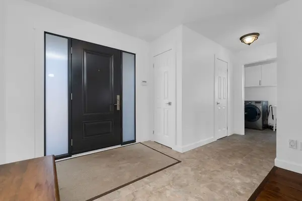 63 Northview CRES, Barrie, ON L4N 9T5