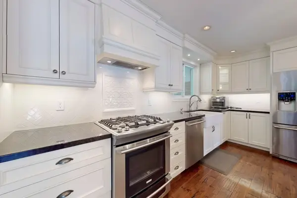 3784 Tuppy DR, Ramara, ON L3V 6H7