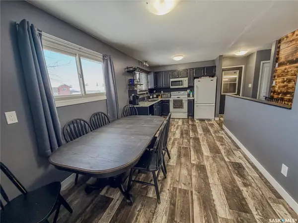 210 Wells AVENUE E, Langenburg, SK S0A 2A0