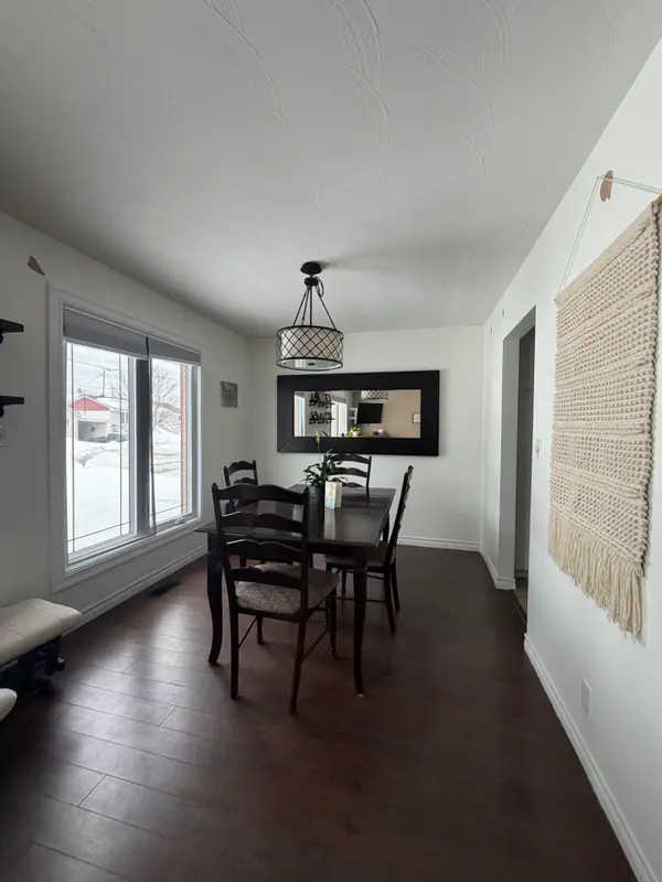 429 Ann AVE, Timmins, ON P4N 4V3