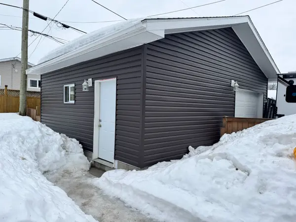 714 Eyre BLVD, Timmins, ON P4N 4Z4