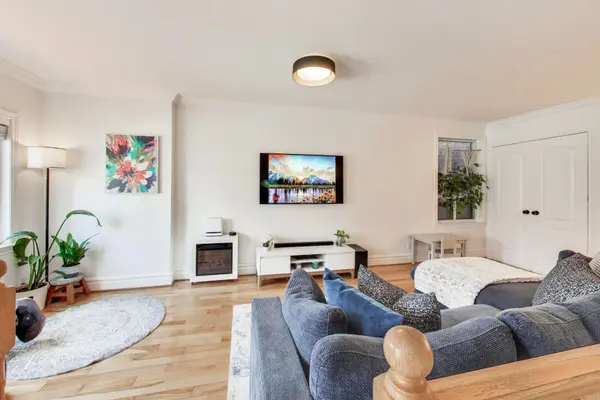 302 Boon AVE, Toronto W03, ON M6E 4A3