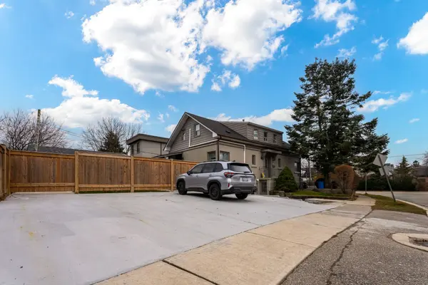 79 Twenty Fifth ST #4, Toronto W06, ON M8V 3P7