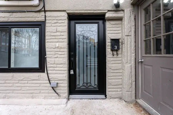 79 Twenty Fifth ST #4, Toronto W06, ON M8V 3P7