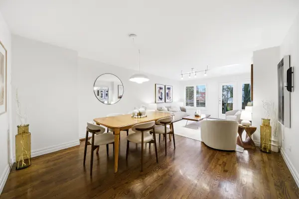 79 Laws ST, Toronto W02, ON M6P 2Y8