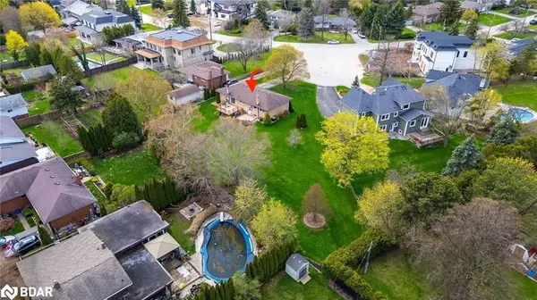 2030 Vickery DR, Oakville, ON L6L 2J1