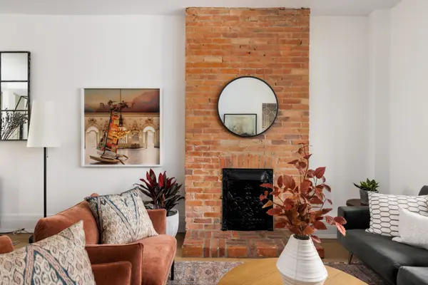 140 Garden AVE, Toronto W01, ON M6R 1H7