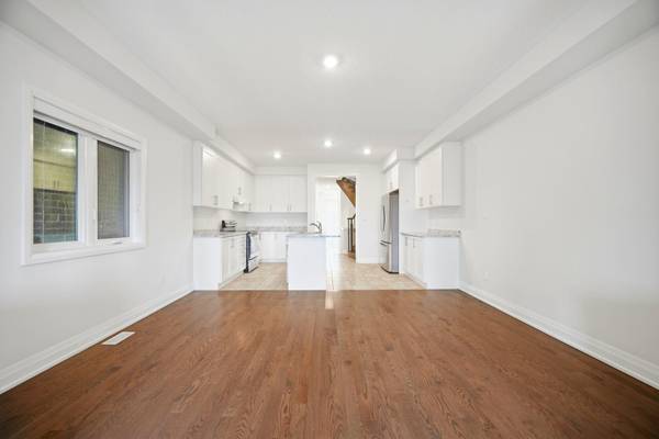 13 Dalbeattie DR N, Brampton, ON L6Y 6H7