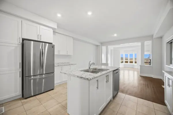 13 Dalbeattie DR N, Brampton, ON L6Y 6H7