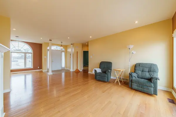 15 Rue Haute Rive ST, Alfred And Plantagenet, ON K0B 1J0