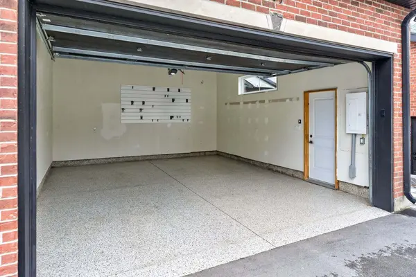 47 Bentley CRES, Prince Edward County, ON K0K 2T0