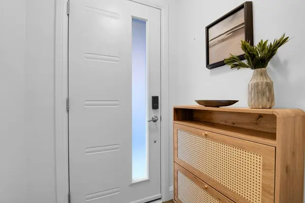 863 Duberry ST, Mckellar Heights - Glabar Park And Area, ON K2A 3T2