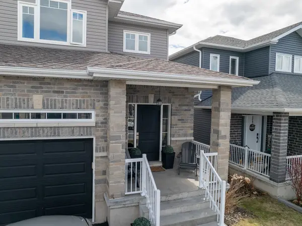 1298 CARFA CRES, Kingston, ON K7P 0M9